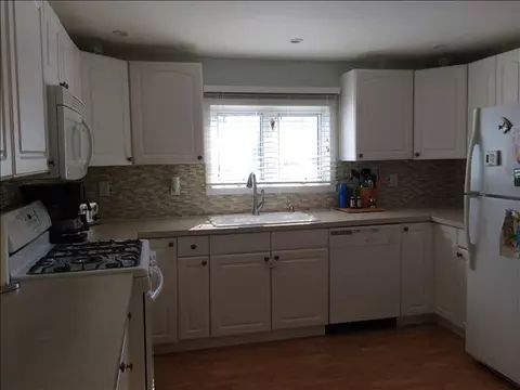 13486 Cogswell, Romulus, MI 48174 photo 3