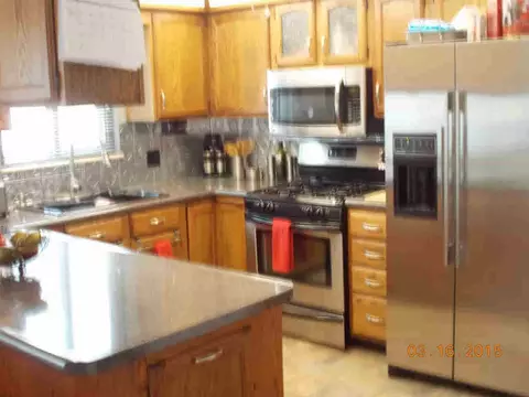 1293 Longfellow, Temperance, MI 48182 photo 9