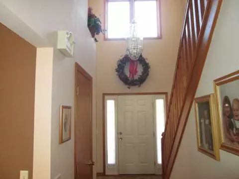 1451 Windham, Temperance, MI 48182 photo 4