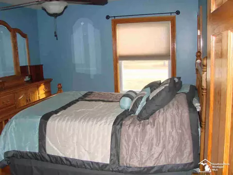 3658 N Custer, Monroe, MI 48162 photo 6