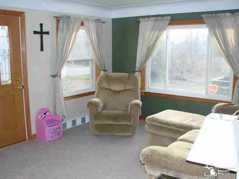 3658 N Custer, Monroe, MI 48162 photo 3