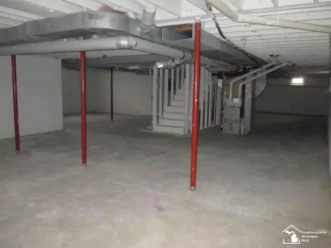 6685 Stadler, Monroe, MI 48162 photo 13