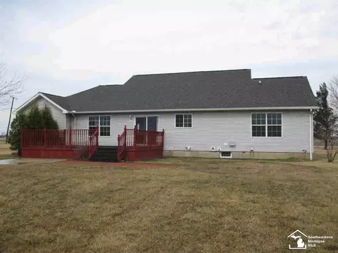 6685 Stadler, Monroe, MI 48162 photo 2
