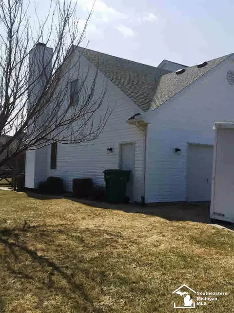 2139 Briar, Temperance, MI 48182 photo 4