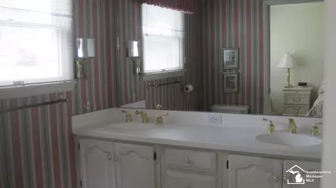 1617 Arbor, Monroe, MI 48162 photo 17