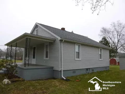 15580 Pine, Monroe, MI 48161 photo 2