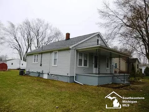 15580 Pine, Monroe, MI 48161 photo 3