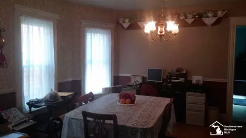 515 Harrison, Monroe, MI 48161 photo 5