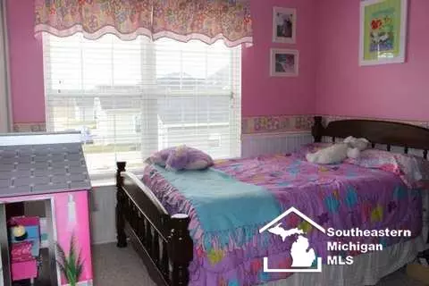 214 Baptiste, Monroe, MI 48162 photo 10