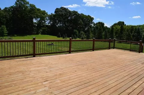 826 Pinecrest, Dexter, MI 48130 photo 3