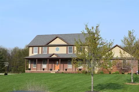 826 Pinecrest, Dexter, MI 48130 photo 1