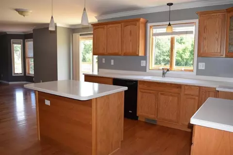 826 Pinecrest, Dexter, MI 48130 photo 10