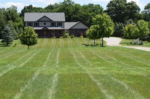 826 Pinecrest, Dexter, MI 48130 photo 60