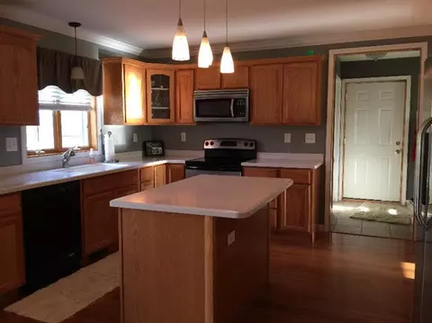 826 Pinecrest, Dexter, MI 48130 photo 8