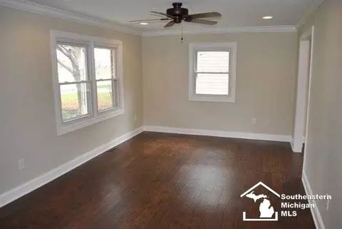 275 Armitage, Monroe, MI 48162 photo 9