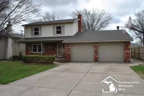 275 Armitage, Monroe, MI 48162 photo 2