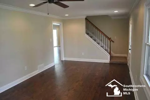 275 Armitage, Monroe, MI 48162 photo 8