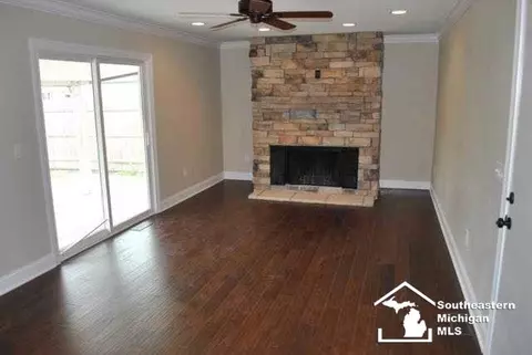 275 Armitage, Monroe, MI 48162 photo 6