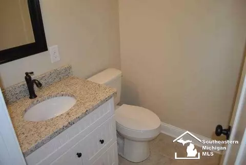 275 Armitage, Monroe, MI 48162 photo 12