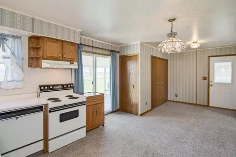145 Tower, Saline, MI 48176 photo 9