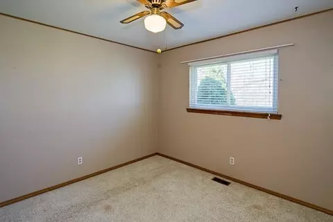 145 Tower, Saline, MI 48176 photo 11