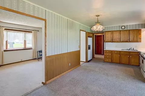 145 Tower, Saline, MI 48176 photo 7