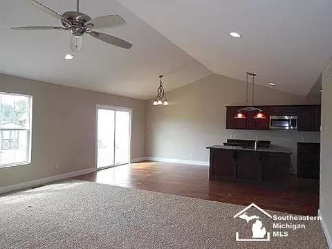 646 Webber, Temperance, MI 48182 photo 7