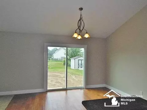 646 Webber, Temperance, MI 48182 photo 13