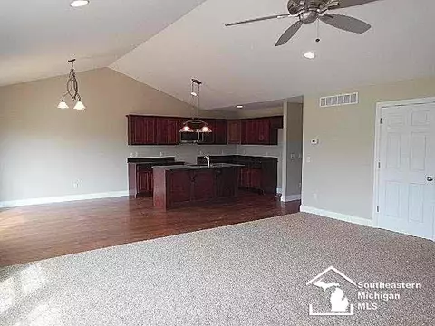 646 Webber, Temperance, MI 48182 photo 6