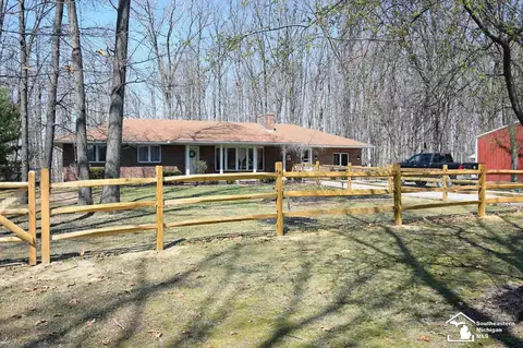 10200 Crabb, Temperance, MI 48182 photo 1