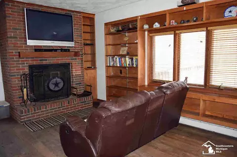 10200 Crabb, Temperance, MI 48182 photo 12