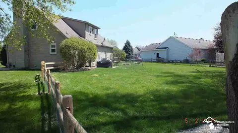 7381 Silo, Temperance, MI 48182 photo 4