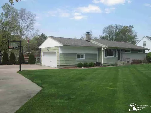 8829 Crabb, Temperance, MI 48182 photo 2