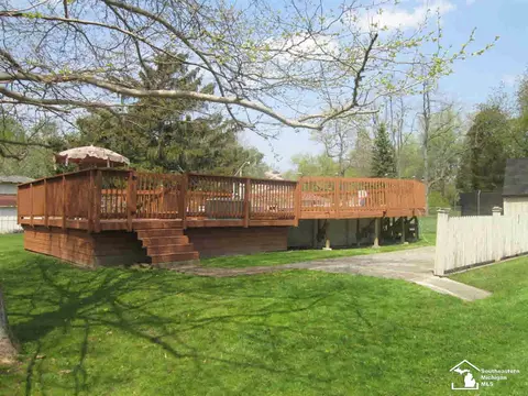 8829 Crabb, Temperance, MI 48182 photo 6