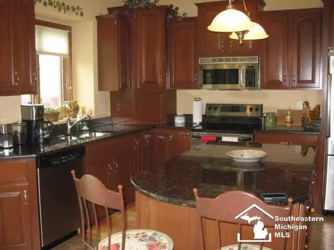 232 Golfview, Monroe, MI 48162 photo 14