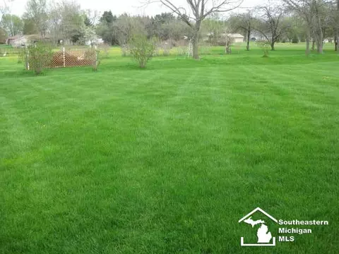 232 Golfview, Monroe, MI 48162 photo 7