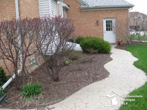 232 Golfview, Monroe, MI 48162 photo 5