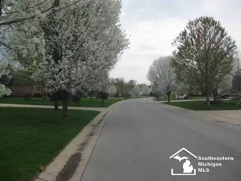 232 Golfview, Monroe, MI 48162 photo 3