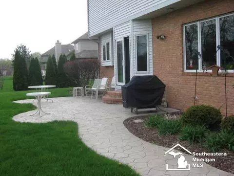 232 Golfview, Monroe, MI 48162 photo 4
