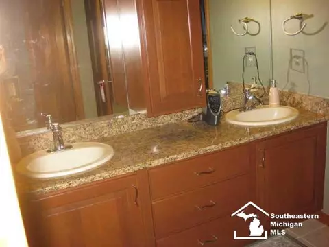 232 Golfview, Monroe, MI 48162 photo 23
