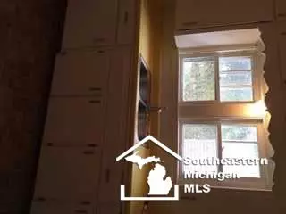 433 Arbor, Monroe, MI 48162 photo 2