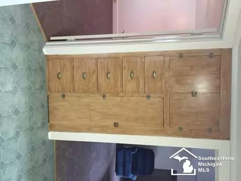 433 Arbor, Monroe, MI 48162 photo 8