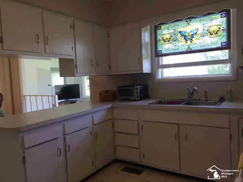 2739 Nadeau, Monroe, MI 48162 photo 8