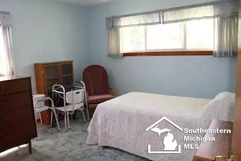 1858 Huron, Monroe, MI 48161 photo 6