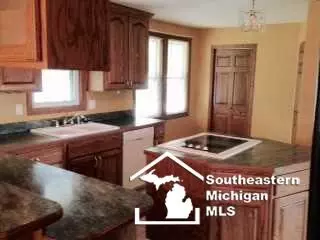 6865 N Monroe, Monroe, MI 48162 photo 6