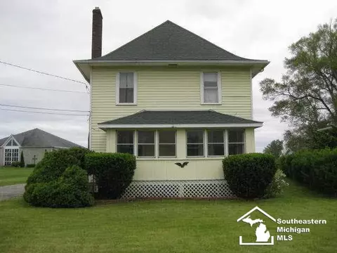 5329 E Albain, Monroe, MI 48161 photo 1