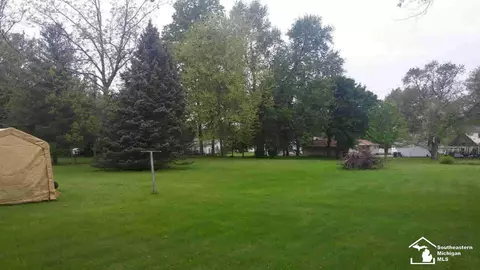 1761 Hemlock, Monroe, MI 48162 photo 6