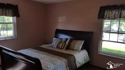 1121 Handy, Monroe, MI 48162 photo 6