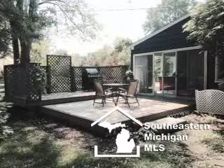 472 N Macomb, Monroe, MI 48162 photo 4