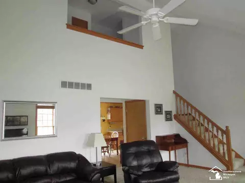 566 Webber, Temperance, MI 48182 photo 10